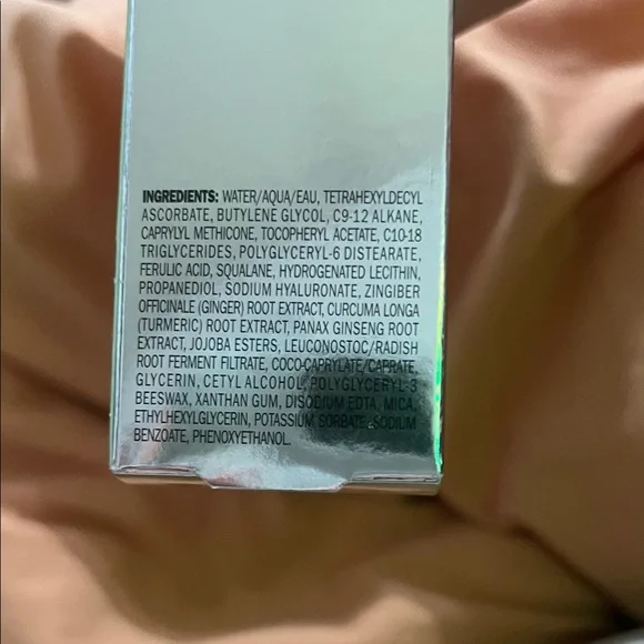 Peter Thomas Roth Potent-C Serum- - Picture 4 of 6